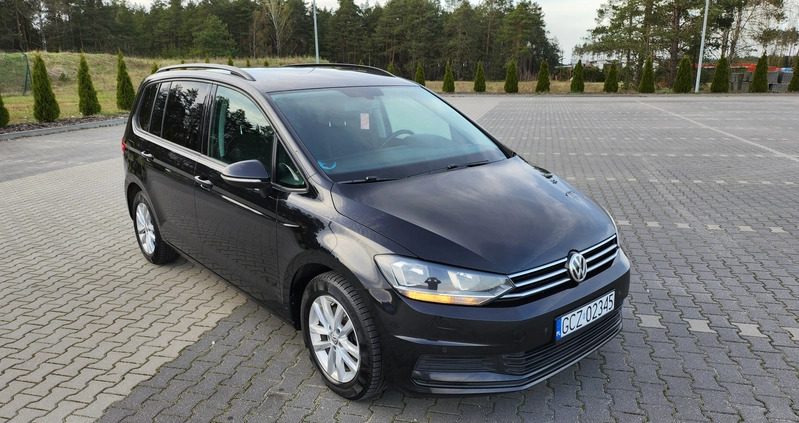 Volkswagen Touran cena 59400 przebieg: 260018, rok produkcji 2017 z Czarne małe 667